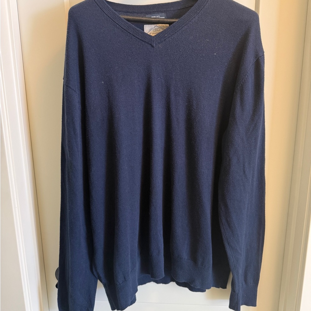 St. John's Bay Men's Deep Blue V-Neck Sweater